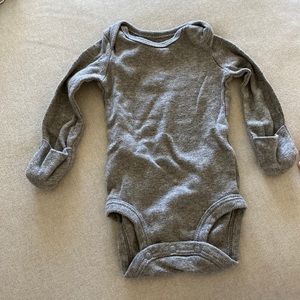 NB long sleeve onesie